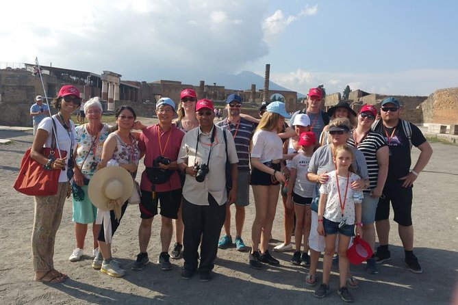 2 hours Pompeii Tour with Local Historian - Ticket Included - Stop 1: Pompeii Archaeological Park in a focused route