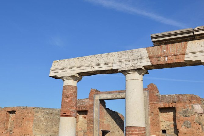 Ancient Pompei in the afternoon - Afternoon at Pompeii Archaeological Park: The 3:30 pm Advantage