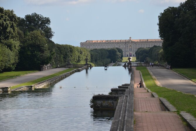 Caserta Royal Palace & Gardens Small Group Tour with Shuttle - Small-group size and headsets: why you don’t feel lost