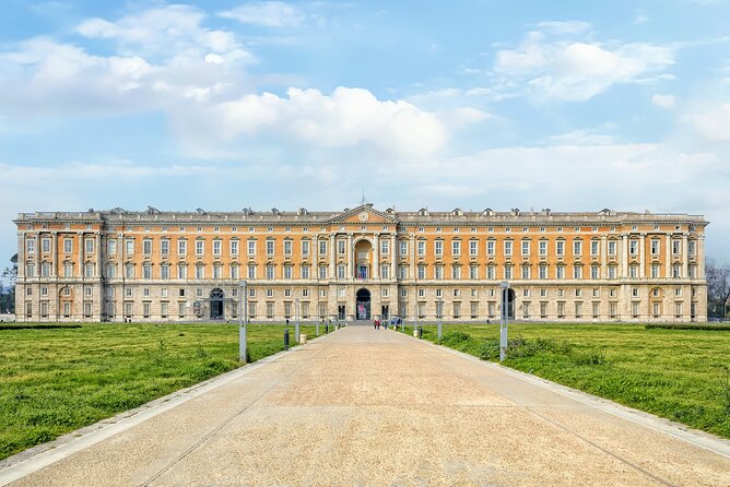 Caserta Royal Palace & Gardens Small Group Tour with Shuttle - How the 3 hours breaks down in your day