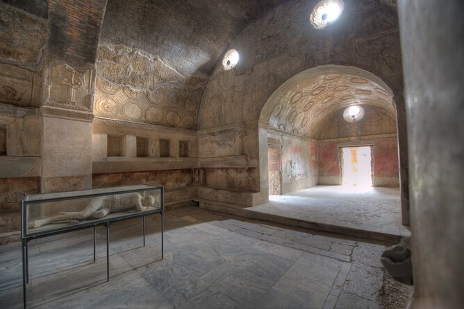 Day Trip of Pompeii, Herculaneum and Vesuvius from Naples - Stop 3: Pompeii in 2 hours—how to see the big hits