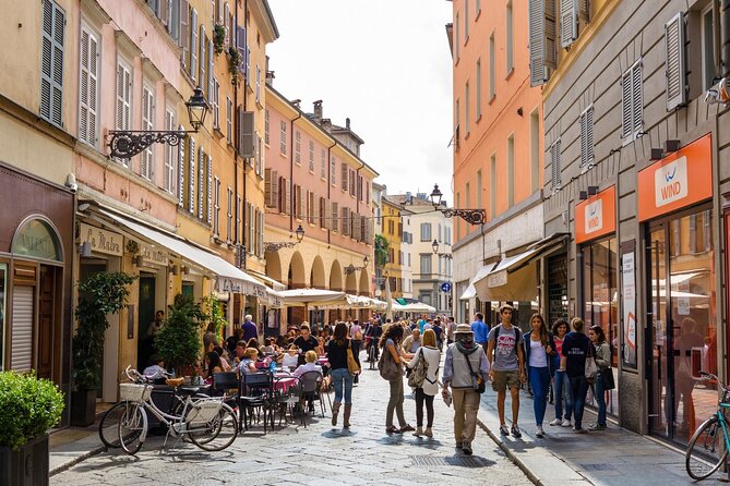 Day Trip of Pompeii, Sorrento and Positano from Naples/Salerno - Sorrento’s 90 minutes: lemons, coffee, and a real walk