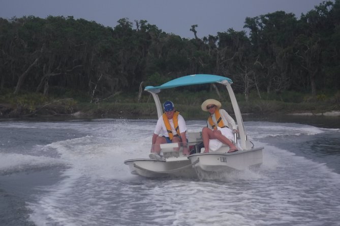 Drive your Own 2 Seat Fun Go Cat Boat on Marco Island - Who should book this Go Cat day