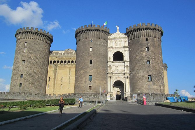 Explore Naples & Pompeii in One Day – Guided Half-Day Tour - Walking reality check: what to wear and what to plan