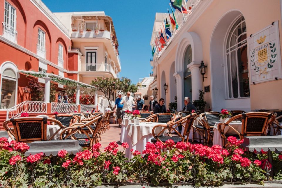 From Amalfi: Li Galli Islands and Capri Full-Day Boat Tour - Group Day Reality: Not Private, Not Silent