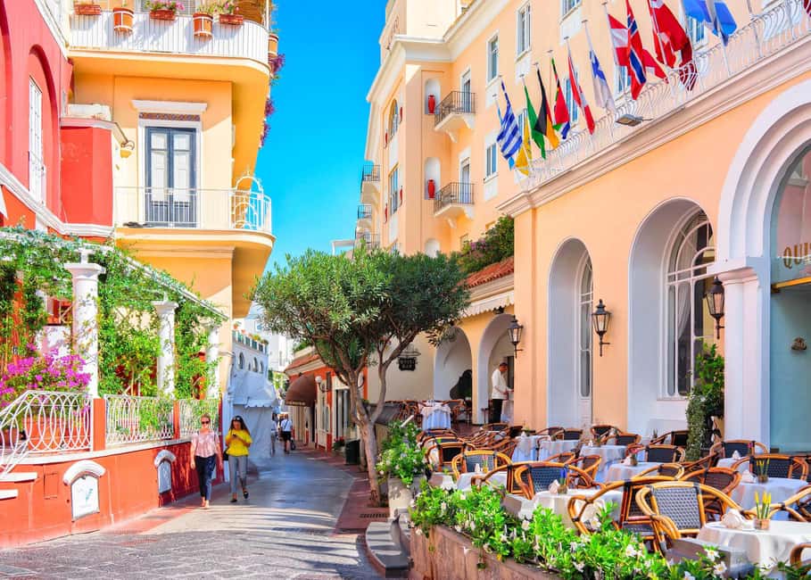 From Naples: Amalfi Coast Day Trip with Sorrento & Positano - Sorrento Free Time: Limoncello Stop and a Town That Sets the Mood