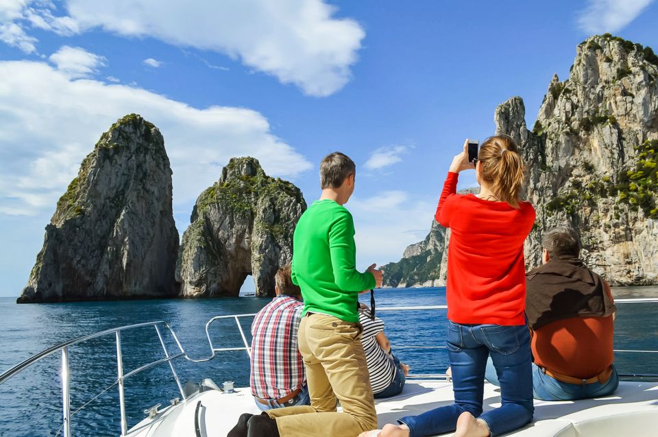 From Naples: Capri Guided Tour with Ferry Tickets & Minibus - Getting to Capri from Naples: Hydrofoil Speed and Where You Start