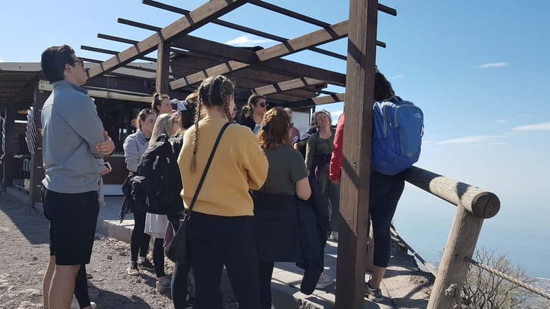 From Naples: Day Trip to Mount Vesuvius - Naples to Vesuvius: the ride that sets expectations fast
