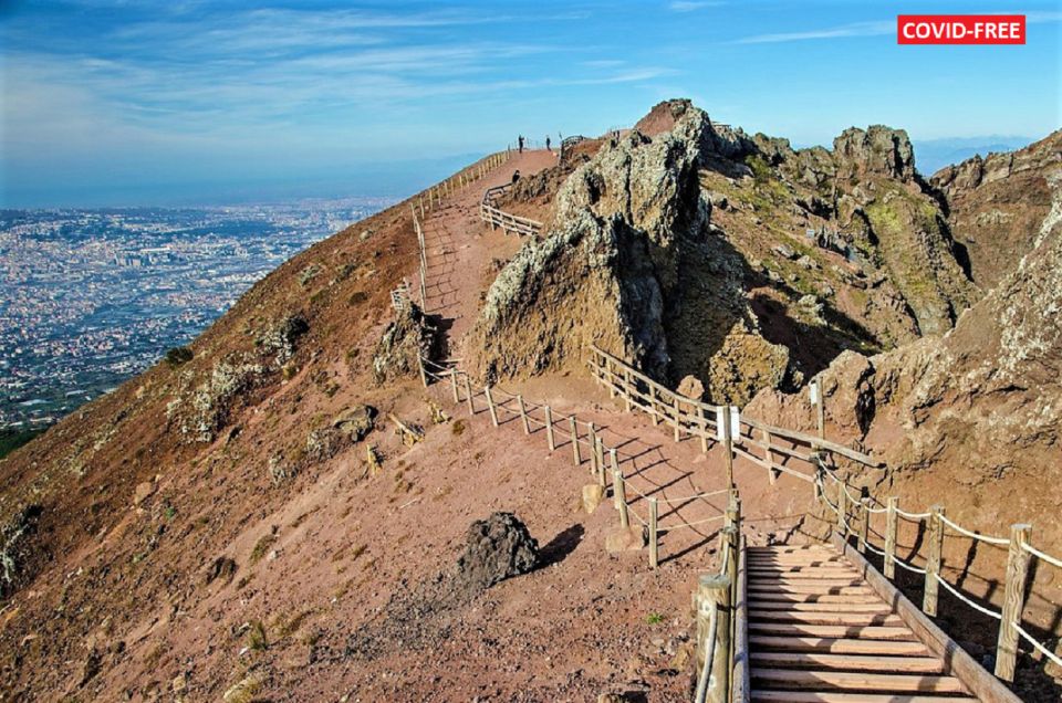 From Naples: Day Trip to Mount Vesuvius - Free time at the summit: use it for photos, steam, and breathing room