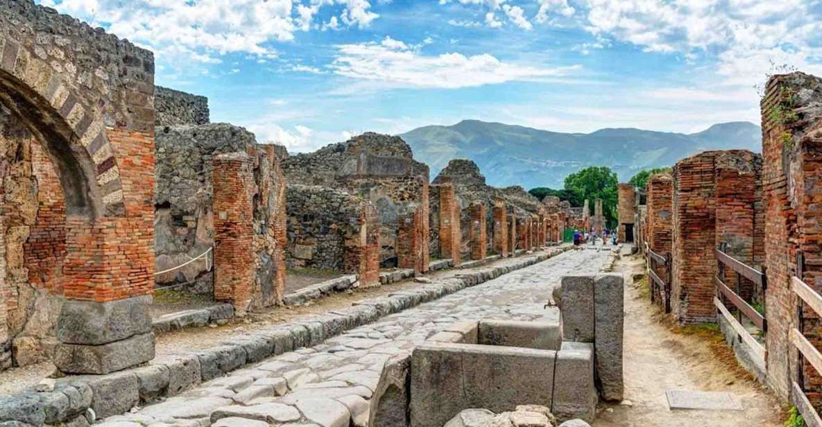 From Naples: Pompeii & Amalfi Coast Full-Day Trip - Amalfi Coast Drive: Views, Curves, and a Panoramic Pause