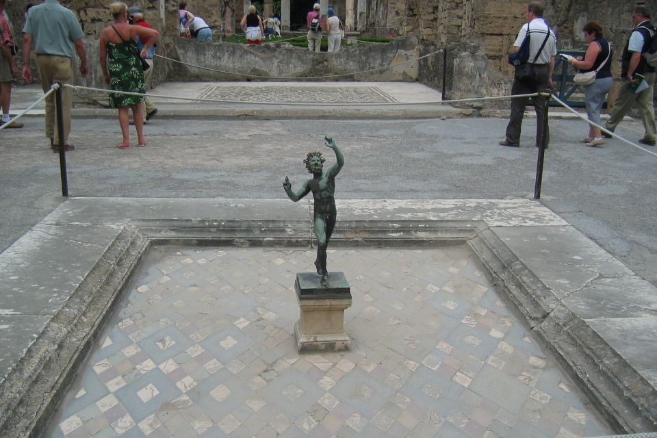 From Naples: Pompeii and Herculaneum Tour with Lunch - Pompeii and Herculaneum: why this pairing works