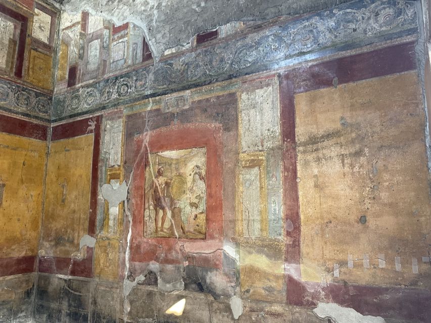 From Naples: Pompeii Guided Tour with Skip-the-Line Tickets - Price and logistics: is $69 good value?