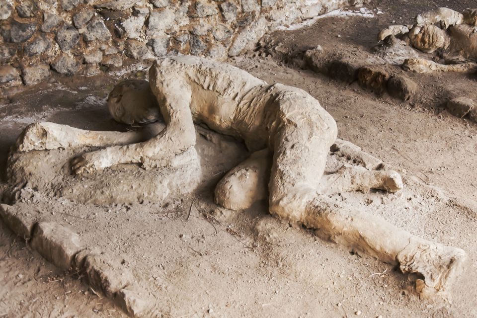 From Naples: Pompeii Skip-the-Line Entry Ticket and Tour - Naples pickup: where you meet the team and why it matters