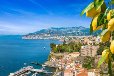 From Naples: Tour of the Amalfi Coast, Sorrento, and Pompeii - Meta di Sorrento and the quick photo-stop that frames the whole day