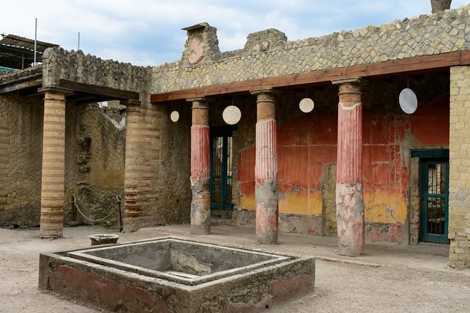 Herculaneum Guided Group Tour from Naples - Why Herculaneum is a smart Naples day, even if you’ve done Pompeii