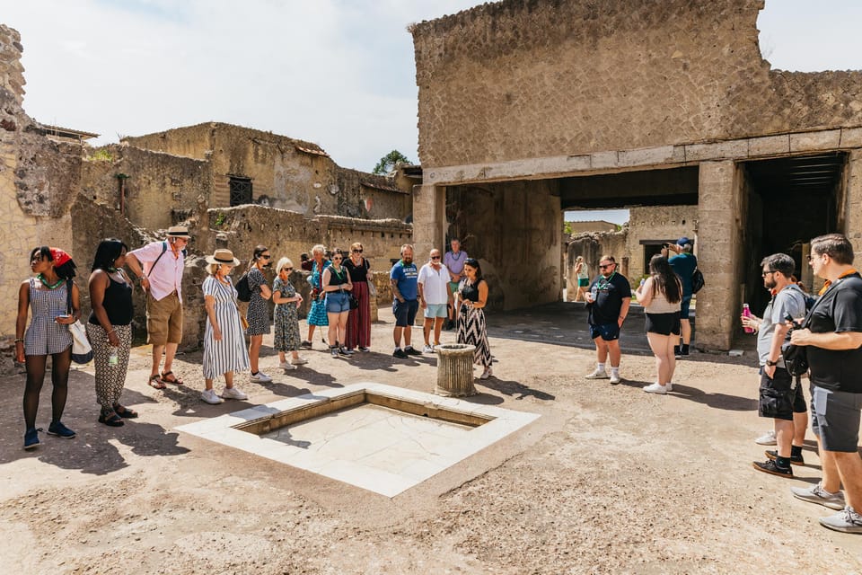 Herculaneum: Skip-the-Line Guided Tour with Archaeologist - What preservation teaches you: why art looks different here