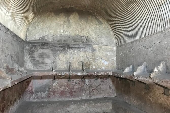 Herculaneum - Small Group Tour - Public Spaces: Shops, Baths, and the City’s Daily Rhythm