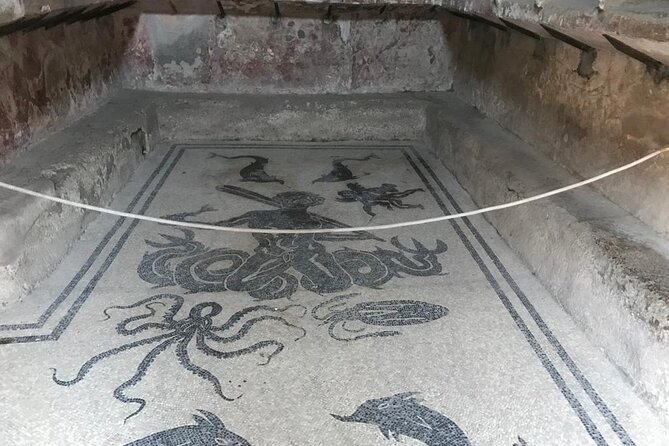 Herculaneum - Small Group Tour - How Guides Turn Stones Into Stories