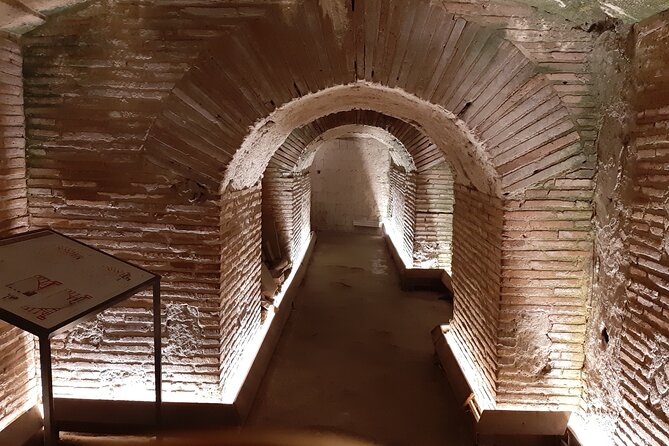 Naples: City Center Walking Tour with Underground Naples - Why this Naples combo works (above ground meets underground)