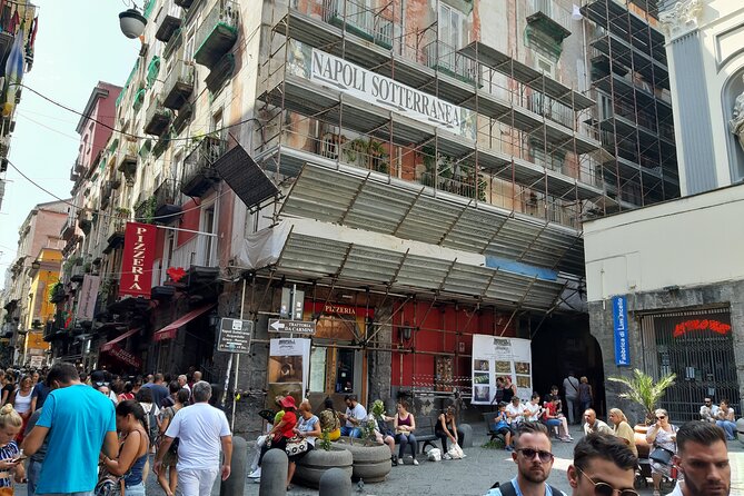 Naples: City Center Walking Tour with Underground Naples - Via dei Tribunali food street break: what’s included and what costs extra