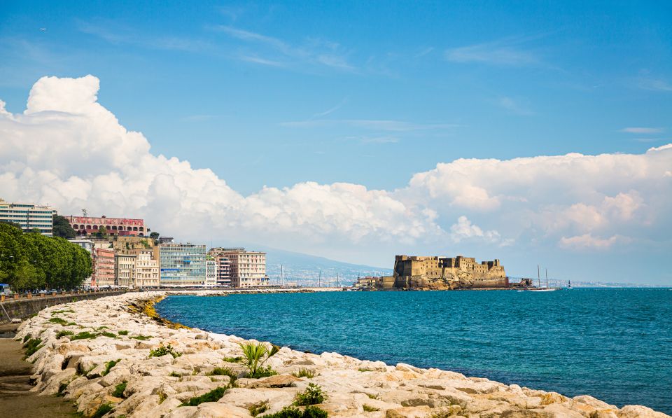 Naples: City Highlights Guided Bike Tour - Bay-of-Naples to Castel dell’Ovo: sea air and Vesuvius in your view