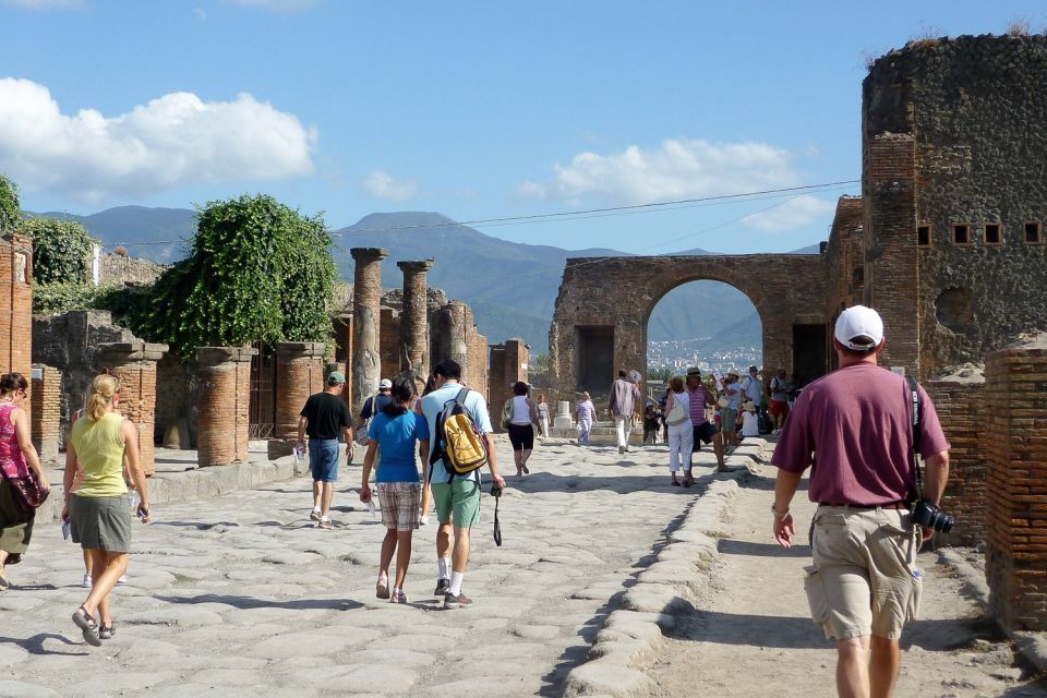 Naples: Day Trip to Pompeii and Capri - Who should book this Naples Pompeii and Capri trip