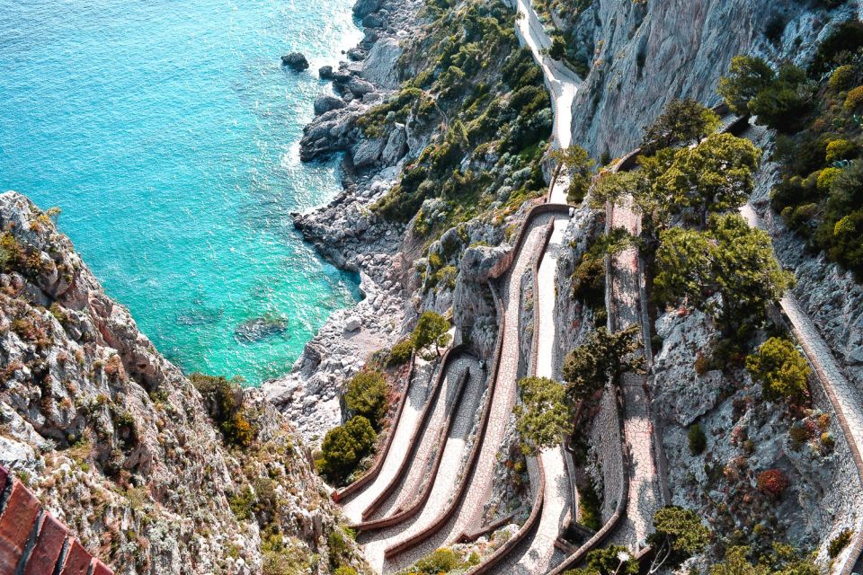 Naples: Day Trip to Pompeii and Capri - How the day flows from Naples to Pompeii and then Capri