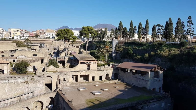 Naples: Herculaneum and Vesuvius Day Trip - Self-Guided at Herculaneum: How to Make It Feel Worth Your Time