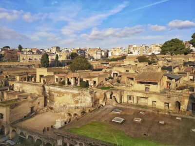 Naples: Herculaneum and Vesuvius Day Trip - Herculaneum Priority Entry: What You’ll Actually Want to See