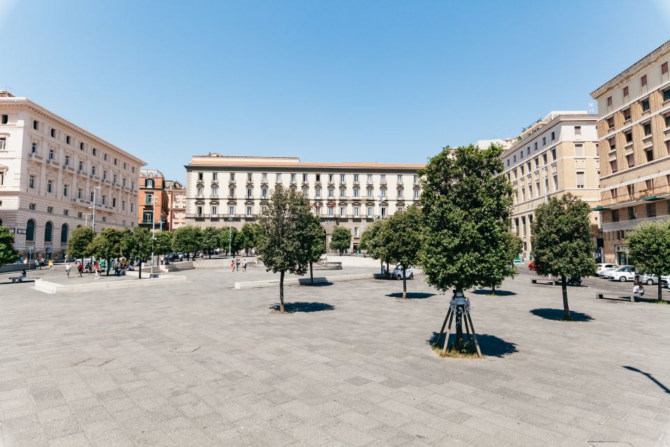 Naples: Hop-on Hop-off Bus Tour 24-Hour Ticket - Audio Guide and Onboard Tech: 8 Languages and Built-In Help