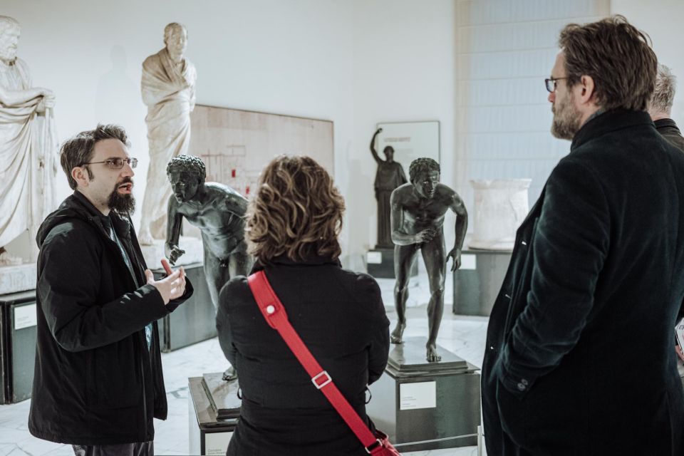 Naples: National Archaeological Museum of Naples Guided Tour - Farnese Collection: Hercules and the sculptures people travel for