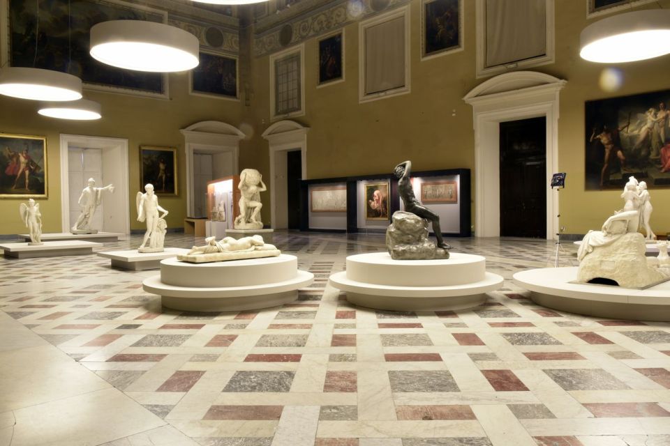 Naples: National Archaeological Museum Tour & Digital Guide - The Farnese Collection rooms: where sculpture becomes a story