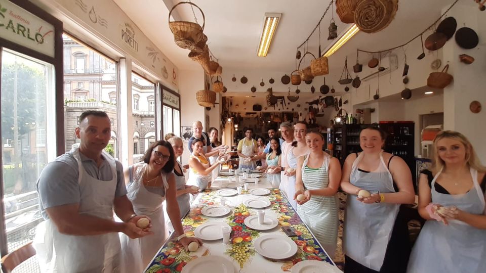Naples: Neapolitan Pizza and Tiramisù Making Class - Naples Neapolitan Pizza Meets a Real Kitchen Setup