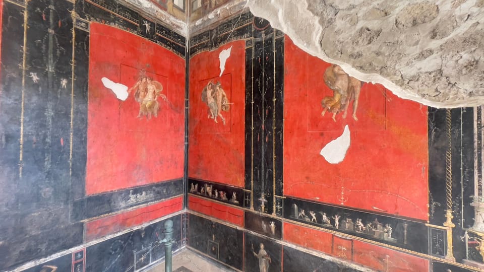 Naples: Pompeii Archaeology Park Tour & Skip-the-Line Entry - Group Size, Pace, and Shade Breaks: When 2 Hours Feels Right