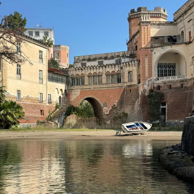 Naples: Private Coastline Boat Tour - Key takeaways before you book