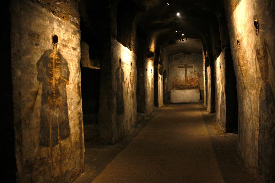 Naples: San Gaudioso Catacombs Guided Tour - Entering the San Gaudioso experience: what you’re really buying
