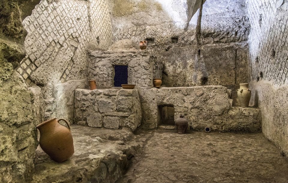 Naples: San Lorenzo Maggiore and Neapolis Sotterrata Ticket - The Museum: A Practical Guide to Naples Across Two Thousand Years