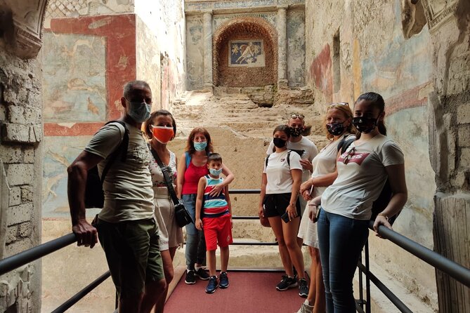 Naples Shore Excursion: Pompeii and Sorrento Day Trip - Pompeii’s 2-Hour Walk: Forum, Thermal Baths, and the Lupanare
