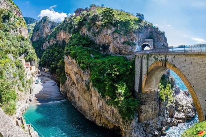 Naples Shore Excursion: Private Tour to Sorrento, Positano, and Amalfi - Ravello: elevated villas and gardens, but only if you’re okay with stairs