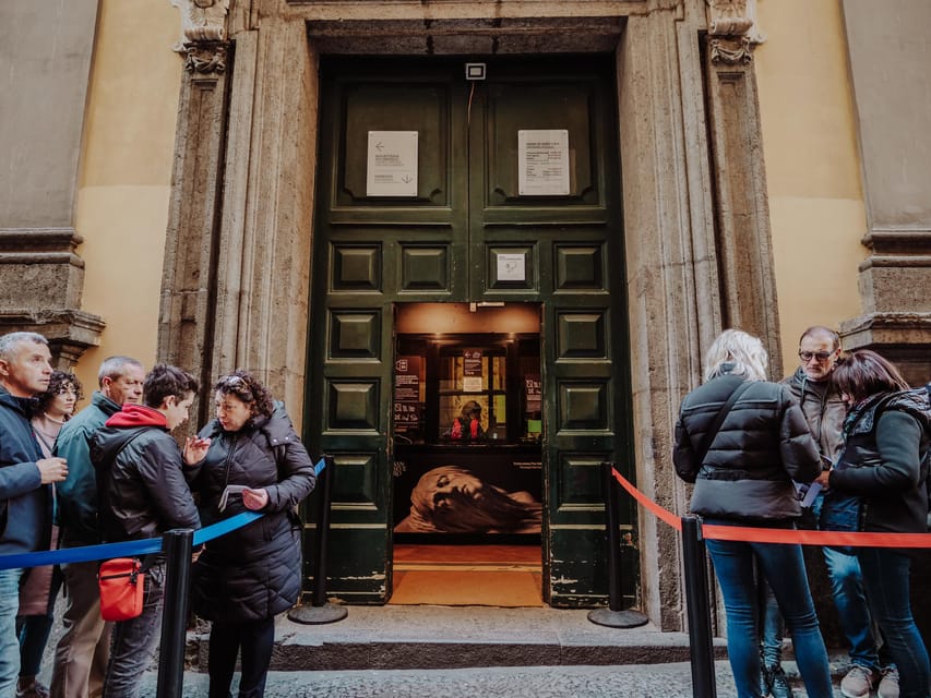 Naples: Veiled Christ Entrance Ticket and Guided Tour - Meet Under the Obelisco: Getting Oriented in Piazza San Domenico Maggiore