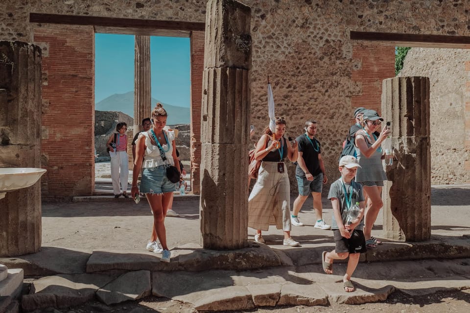 Pompeii 3hours Villa of Mysteries tour with an Archaeologist - Price and value: what $88 gets you in real Pompeii time
