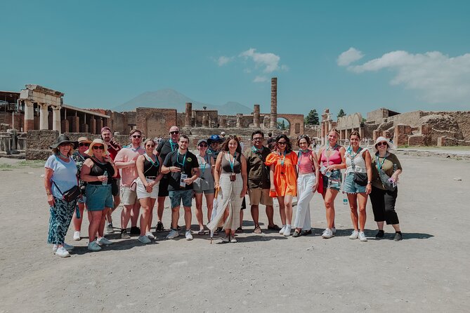 Pompeii and Mount Vesuvius Small Group Tour - Pompeii with an archaeologist guide: how the ruins become a city