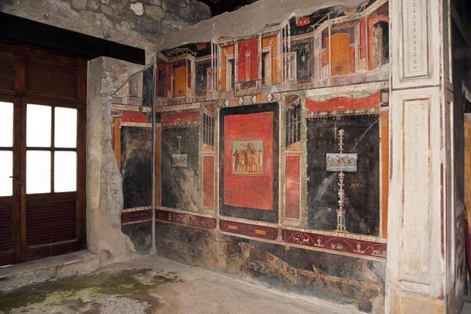 Pompeii and Vesuvius Full-Day Tour from Amalfi Coast - Lunch Time: Plan for Food Costs and Pace Changes