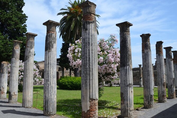 Pompeii: Guided Small Group Tour Max 6 People with Private Option - Forum and theatre: public life beyond the doorway