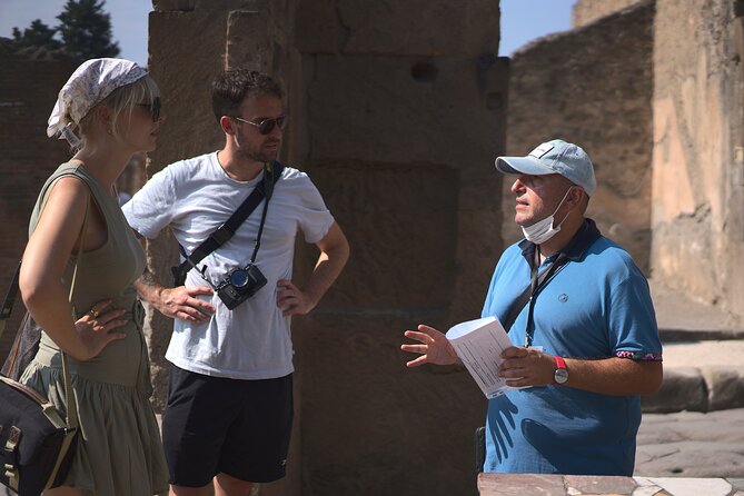 Pompeii Guided Tour & Horse Riding on Vesuvius with Lunch - Key things to know before you go