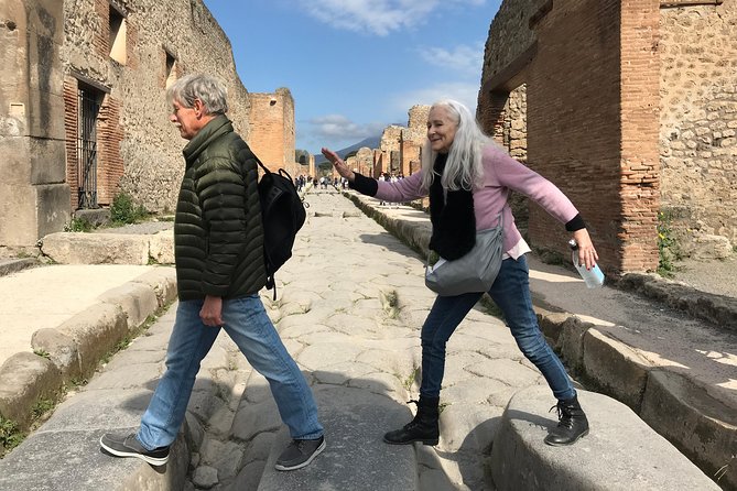 Pompeii Guided Tour & Horse Riding on Vesuvius with Lunch - How the Day Flows: Transportation, Timing, and Where You Meet
