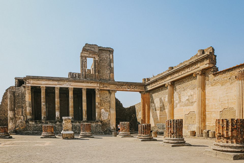 Pompeii: Private Tour with an Archaeologist - Lupanare: A Tough Stop, Handled Better With Context