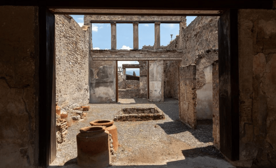 Pompeii: Skip-the-Line Entry Ticket with Audio Guide or Tour - The Audio Guide Setup: Download, Headphones, and Map Reality