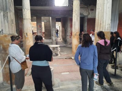 Pompeii: Skip-the-Line Tickets and Tour with Archaeologist - What the skip-the-line ticket actually buys you in Pompeii