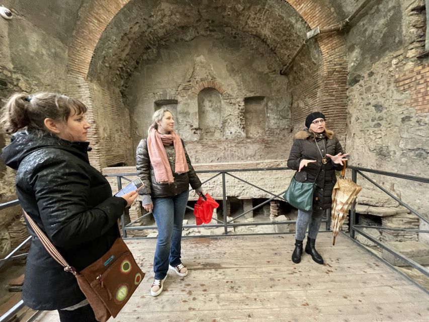 Pompeii: Small-Group Guided Tour with Skip-the-Line Ticket - Skip-the-line Pompeii: why this is the smart way to go